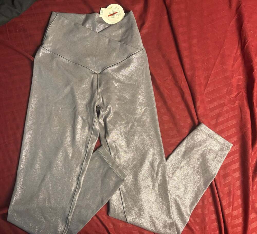OFFLINE by Aerie Real Me 7/8 Legging Silver Foil Crossover Size S NWT